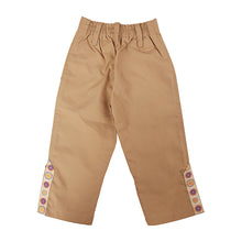 Load image into Gallery viewer, Beige Capri
